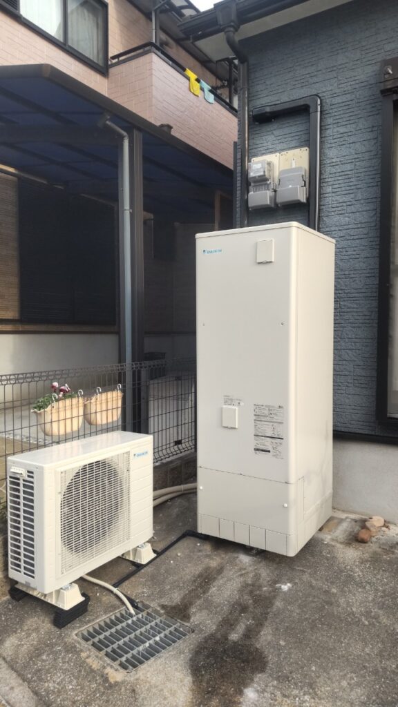 和泉市　Y様　エコキュートシステム